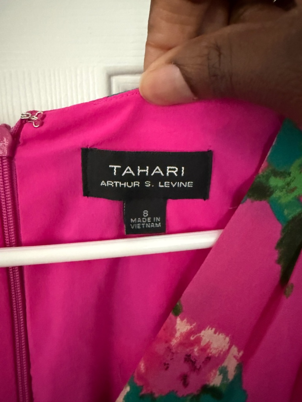 Tahari ASL Women’s Pink Green Floral Tiered Maxi Dress Size 8 NWT - Picture 4 of 7